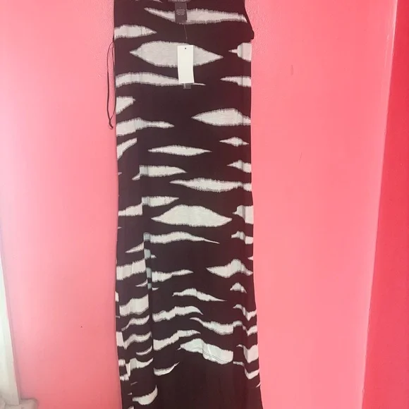 Sea Black and White Patterned Dress - Picture 5 of 6